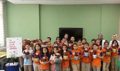 Büyükşehir’in “Yerli Tohum Milli Tarım” Projesi’nde ”En Güzel Çiçek Benim Annem” Etkinliği