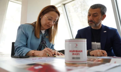 Milletvekili Bakbak'tan Kızılay'ın Kurban Kampanyasına destek! Filistinli kardeşlerimiz unutulmadı