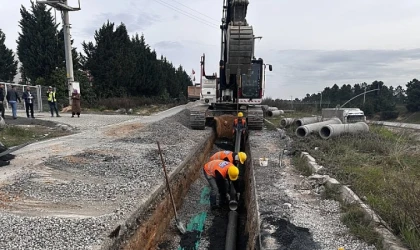 İSU, Çayırova’da Hummalı Altyapı Çalışmaları Gerçekleştiriyor