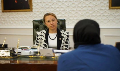 Derya Bakbak vatandaşları dinledi! Çözüm odaklı siyaset