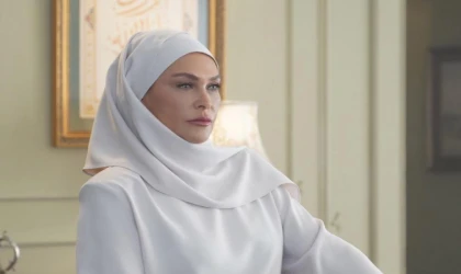 ATV’nin Yeni Dizisi “Aynı Yağmur Altında” Hülya Avşar’ı Farklı Bir Rolde İzleyiciyle Buluşturacak