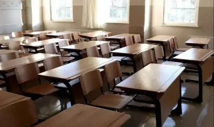 15 Tatil 20 Şubat’a Kadar Uzatıldı mı? 2026 Yarıyıl Tatili Uzadı mı, Okullar Ne Zaman Açılıyor?