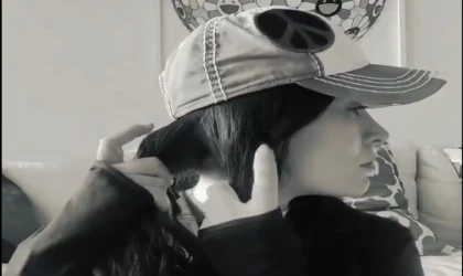 Belçim Bilgin’in DEM Parti Eylemine Katılması Gündem Oldu: Saç Örme Paylaşımı Tartışma Yarattı