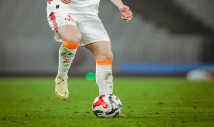 Bugün Hangi Maçlar Var? 25 Ocak 2026 Pazar Günün Maç Programı ve Canlı Yayın Bilgileri