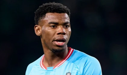 Raphael Onyedika Galatasaray’a Gelecek mi? Aston Villa Transferde Devreye Girdi