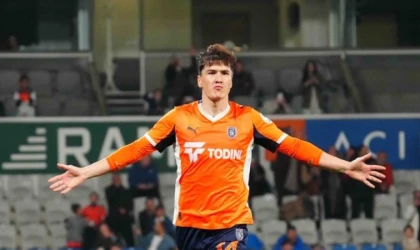 Eldor Shomurodov Fenerbahçe’ye mi transfer oluyor? Resmî açıklama var mı, anlaşma sağlandı mı?