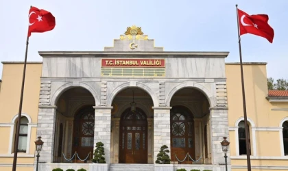 İstanbul İçin Kritik Uyarı! Valilik Açıkladı: Soğuk, Fırtına ve Kuvvetli Yağış Geliyor