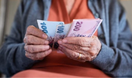 PTT’den Emeklilere 14.000 TL Nakit Destek! Şartları Sağlayanlara Geri Ödemesiz Ödeme