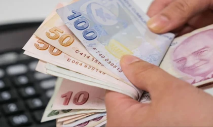 SSK, Bağ-Kur ve Memur Emeklileri Dikkat! Emekliye Seyyanen Zam Geliyor mu?