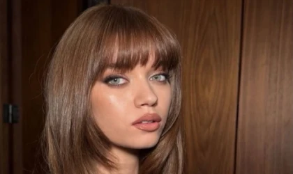 Afra Saraçoğlu İmaj Yeniledi! Kenan İmirzalıoğlu ile Başrol Paylaşan Ünlü Oyuncunun Yeni Tarzı Sosyal Medyayı Salladı!