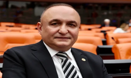 "Emekliye Bayram Öncesi Soğuk Duş!" Melih Meriç: "4 Bin TL İkramiye Sadakadır!"