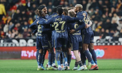 Fenerbahçe Maçı CANLI İzle! 17 Nisan Bein Sports 1 Donmadan Kesintisiz Yayın Linki! Fenerbahçe - Rizespor Maçı Saat Kaçta, Hangi Kanalda?