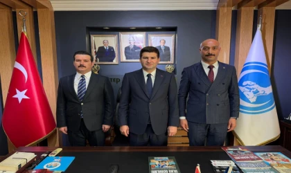 Ülkü Ocakları Gaziantep’te Cenk Gece Dönemi Başladı: Genel Başkan Yıldırım’ın Katılımıyla Devir Teslim!