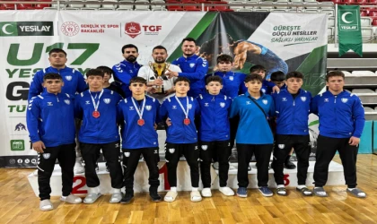 Şahinbeyli güreşçilerden Türkiye Kupası’nda büyük başarı!