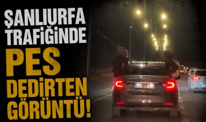 Şanlıurfa trafiğinde tehlikeli yolculuk! Seyir halindeki araçtan sarktılar