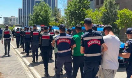 Banka ve kripto hesaplarıyla bahis oynattılar: 5 şüpheli tutuklandı