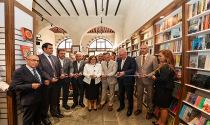 Gaziantep’e yeni kültür durağı! İş Bankası Kültür Yayınları Bayazhan’da açıldı