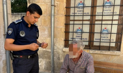 Gaziantep'te duygu istismarıyla dilencilik! Üzerinden binlerce lira çıktı