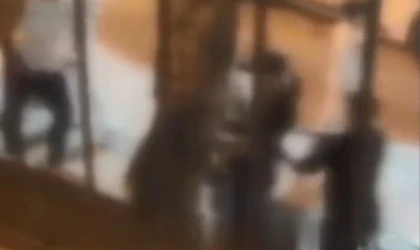 İstanbul’da 17 yaşındaki gence baltalı saldırı! Dehşet anları kamerada