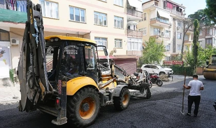 Maltepe’de asfalt yenileme çalışmaları devam ediyor