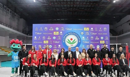 Nilüfer Belediyespor Eker Voleybol Takımı yeni sezona hazır